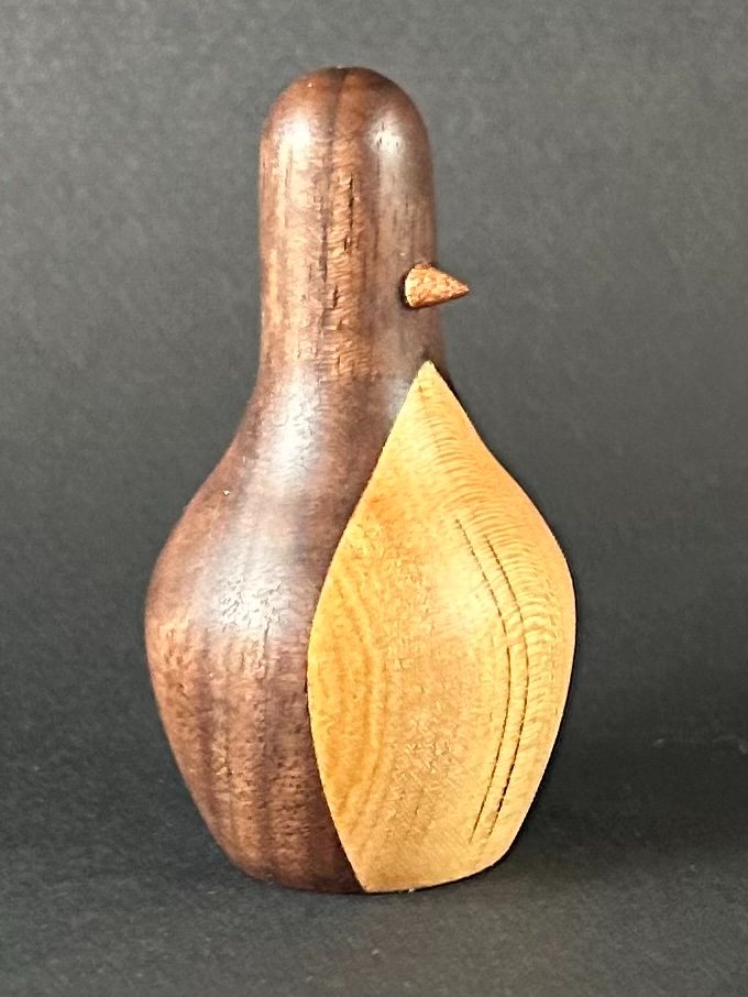 Penguin form. Additional photograph, view 3.